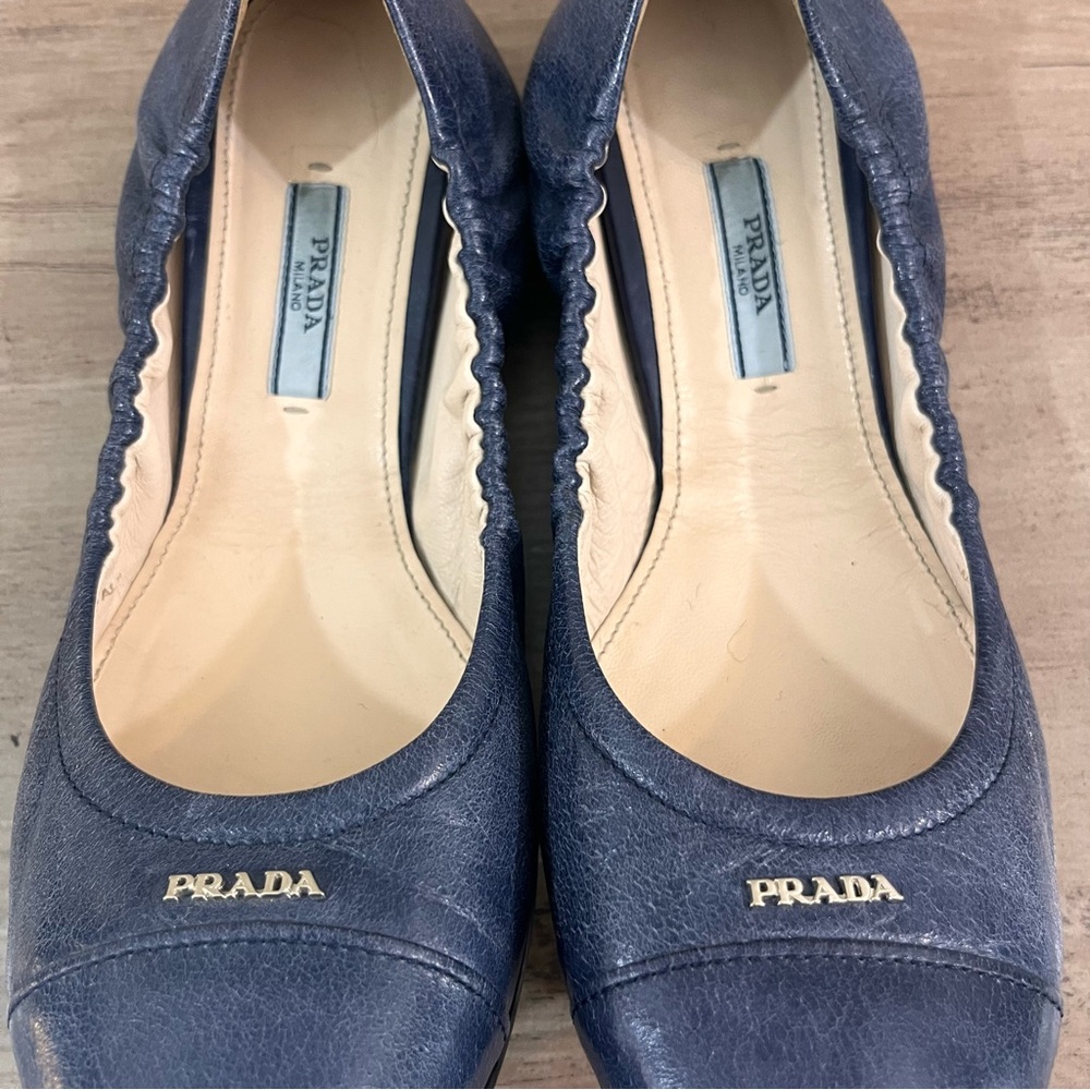 Prada Leather Scrunch Ballet Flats 9.5 Navy Blue 39.5 Made In Italy - Picture 9 of 9